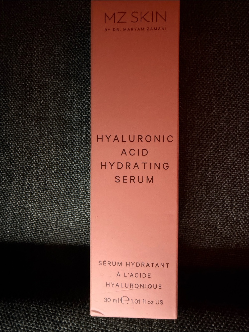 Skin Hyaluronic Acid Hydrating Serum – Coral Pink Packaging